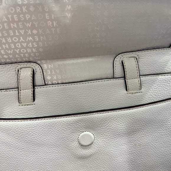 Kate Spade white handbag wear as crossbody in great condition with lots of life. - Picture 6 of 7